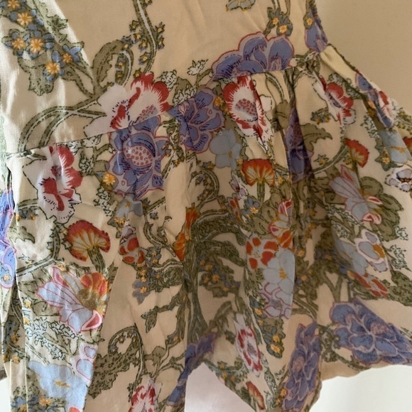 LF floral cropped tank top size S NWT - Picture 7 of 16